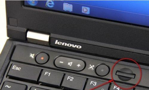 联想笔记本电脑一键恢复是哪个键？(联想win7一键还原)