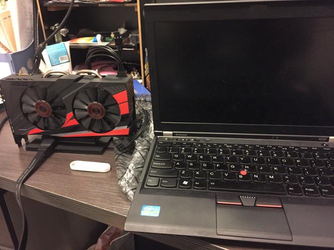 什么是公版显卡？x230 oem win7