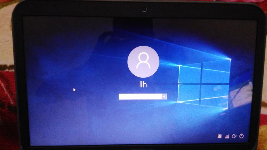 win10怎么选择开机账户？（win7开机不选择用户）