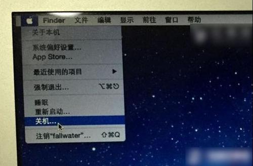 mac怎么关机开机启动？（mac win8 启动）