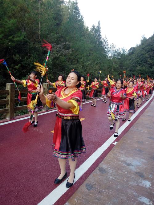 今年五一节巴山大峡谷有哪些活动？（五一节 哪些活动）