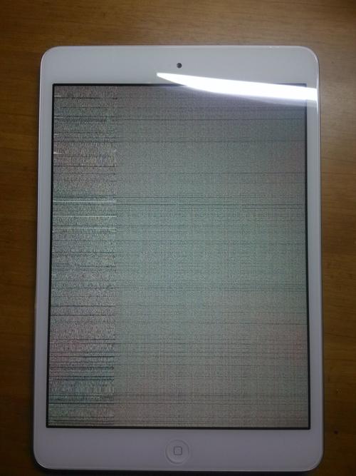 iPad mini 2外屏没坏为什么花屏？（mini2 哪些问题）-图1